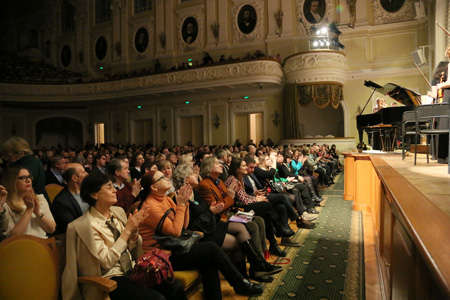 На концертах РНО