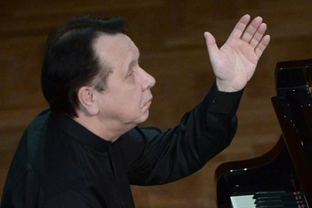 На концертах Михаила Плетнёва. Фото: РИА Новости