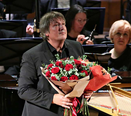 На концертах РНО