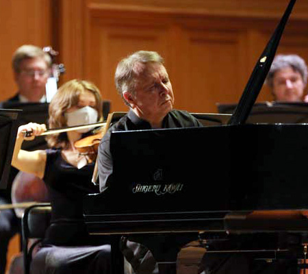 На концертах РНО