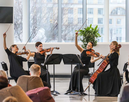 На концертах РНО