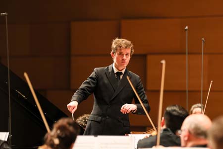 На концертах РНО