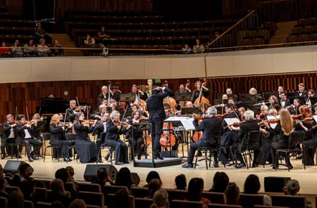 На концертах РНО