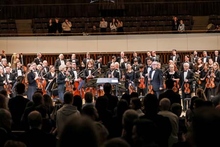 На концертах РНО