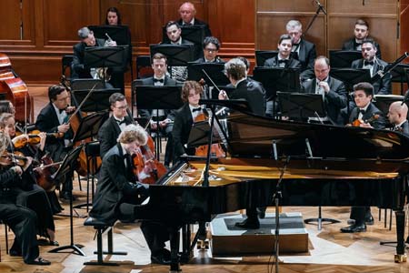 На концертах РНО