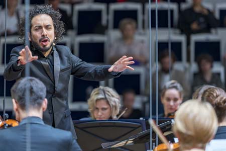 На концертах РНО