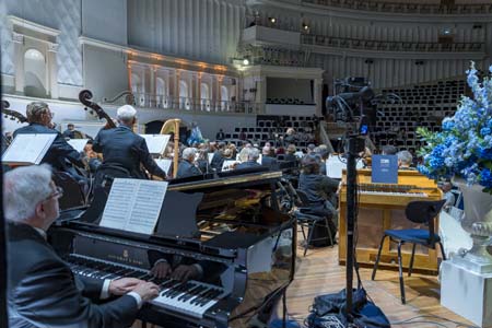 На концертах РНО