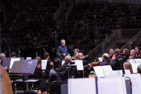 На концертах РНО