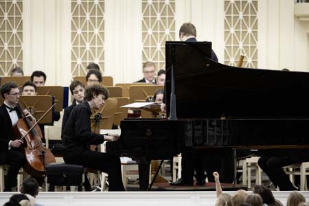 На концертах РНО