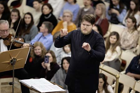 На концертах РНО