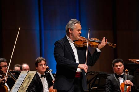 На концертах РНО