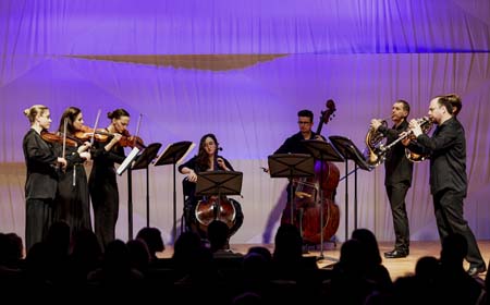 На концертах РНО