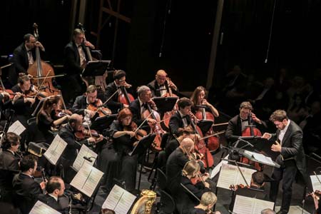 На концертах РНО