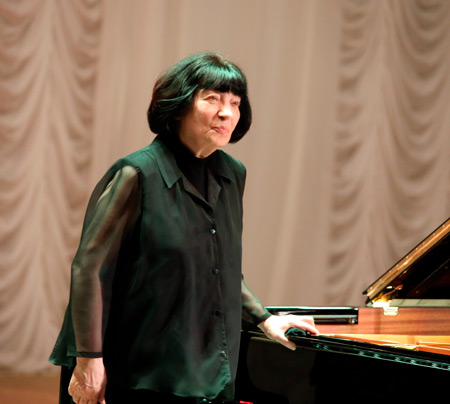 Элисо Вирсаладзе